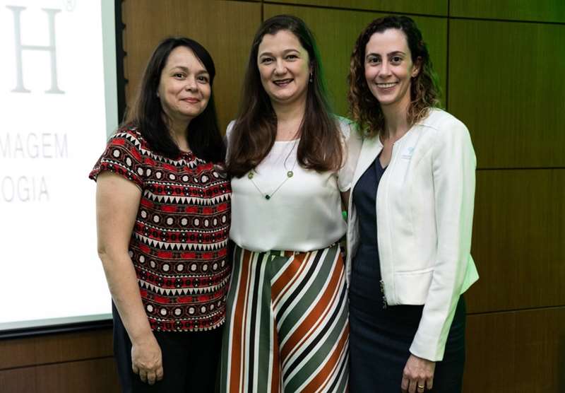 Andreia Meira, Veronica Torel de Moura e Thabata Martins, enfermeiras da BP e membros da Abrenfoh.