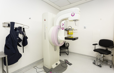 Foto de equipamentos para exames de medicina fetal