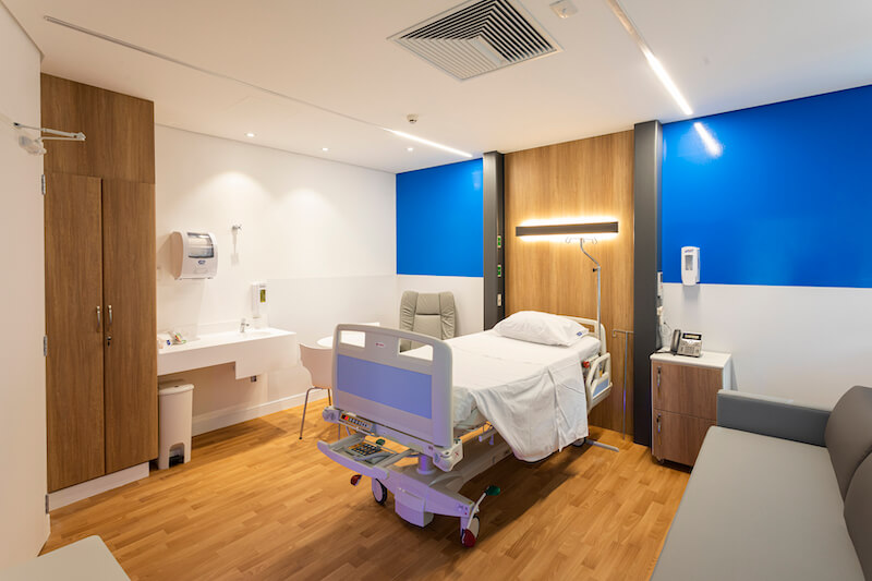 Quarto da unidade de transplante de medula óssea do Hospital BP.