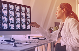 Neurologista comenta estudos gen