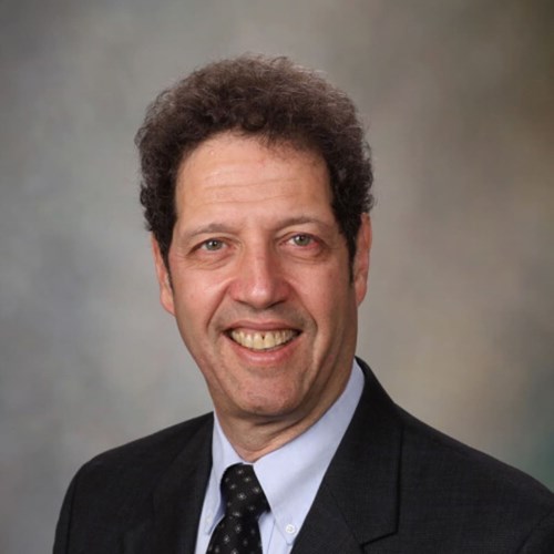 Foto do professor de medicina Morie A. Gertz